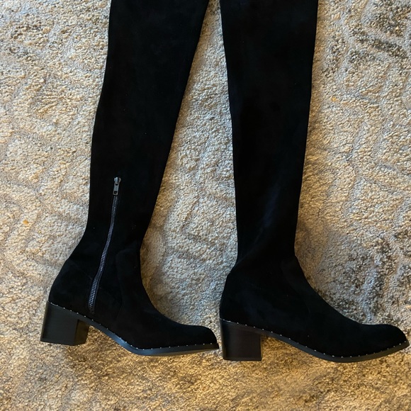 Black over the knee boots - Picture 2 of 4